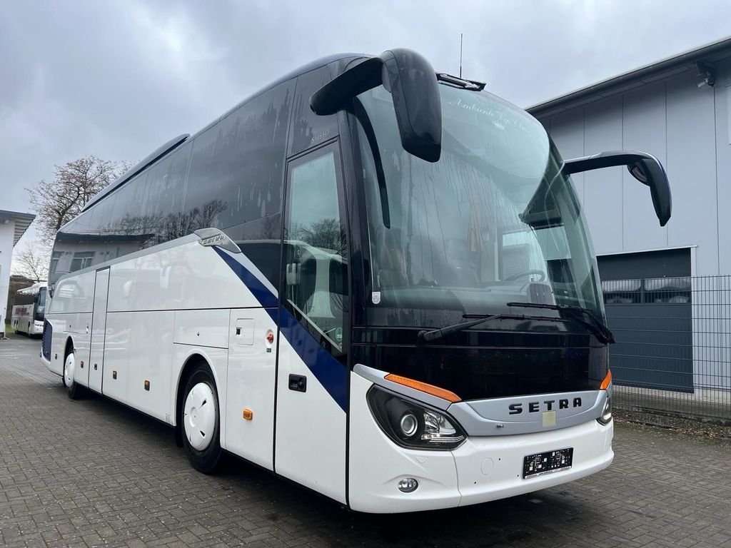 bus rental europe